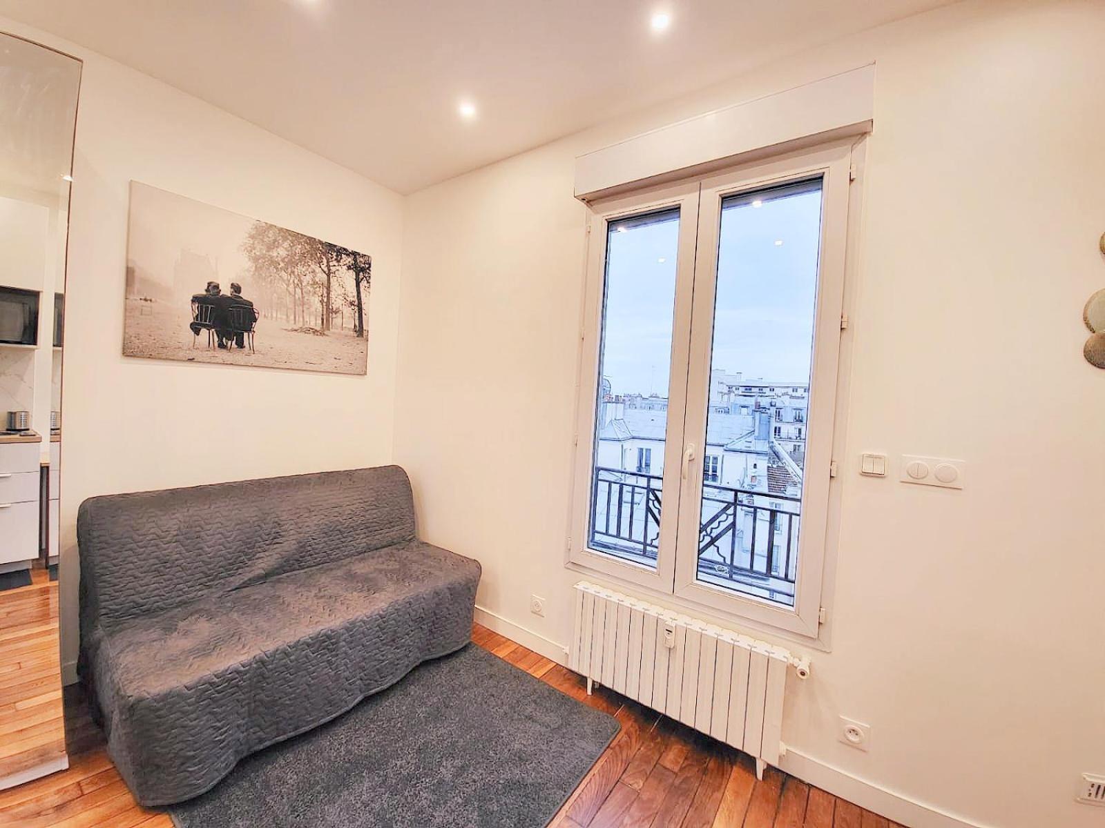 Charmant Studio Menilmontant Parigi